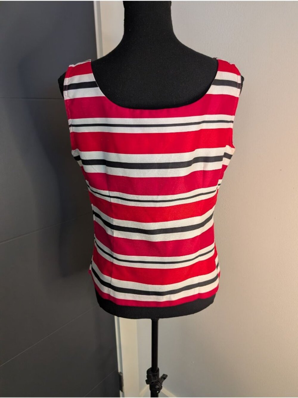 Vintage 90's Sag Harbor Dress Red Pink & Black Striped Sleeveless‎ Top Size 8 - Picture 4 of 6